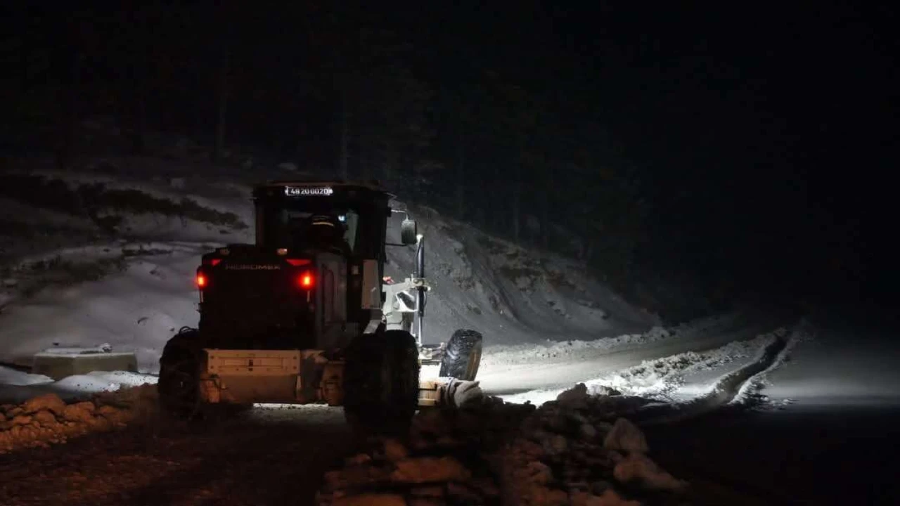 Muğla Kavaklıdere’de Kar Esareti: