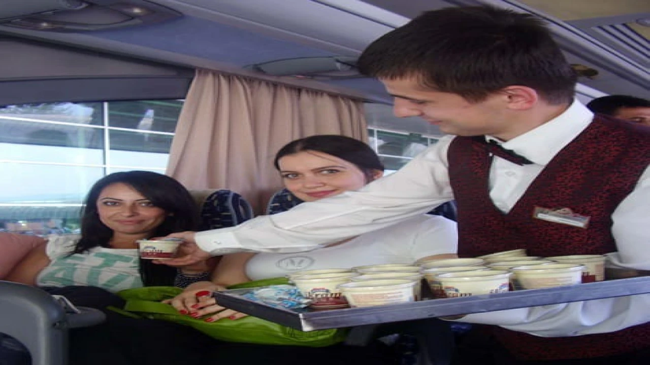 Otobüslerde İkram Devri Kapanıyor