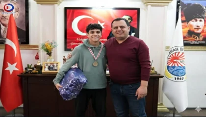 DALAMANLI GENÇ TARİH YAZDI: