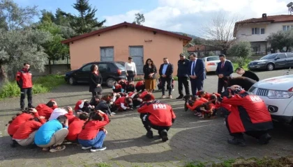 Kargınkürü İlkokulu’nda Protokol Katılımıyla Deprem Tatbikatı Gerçekleştirildi
