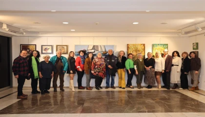 Marmaris’te Sanatın Rengi: “Ümit Burada” Sergisi Ziyaretçilerini Büyülüyor